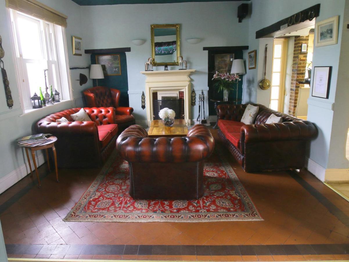 The White Lion At Wicken Bed and Breakfast Milton Keynes Buitenkant foto