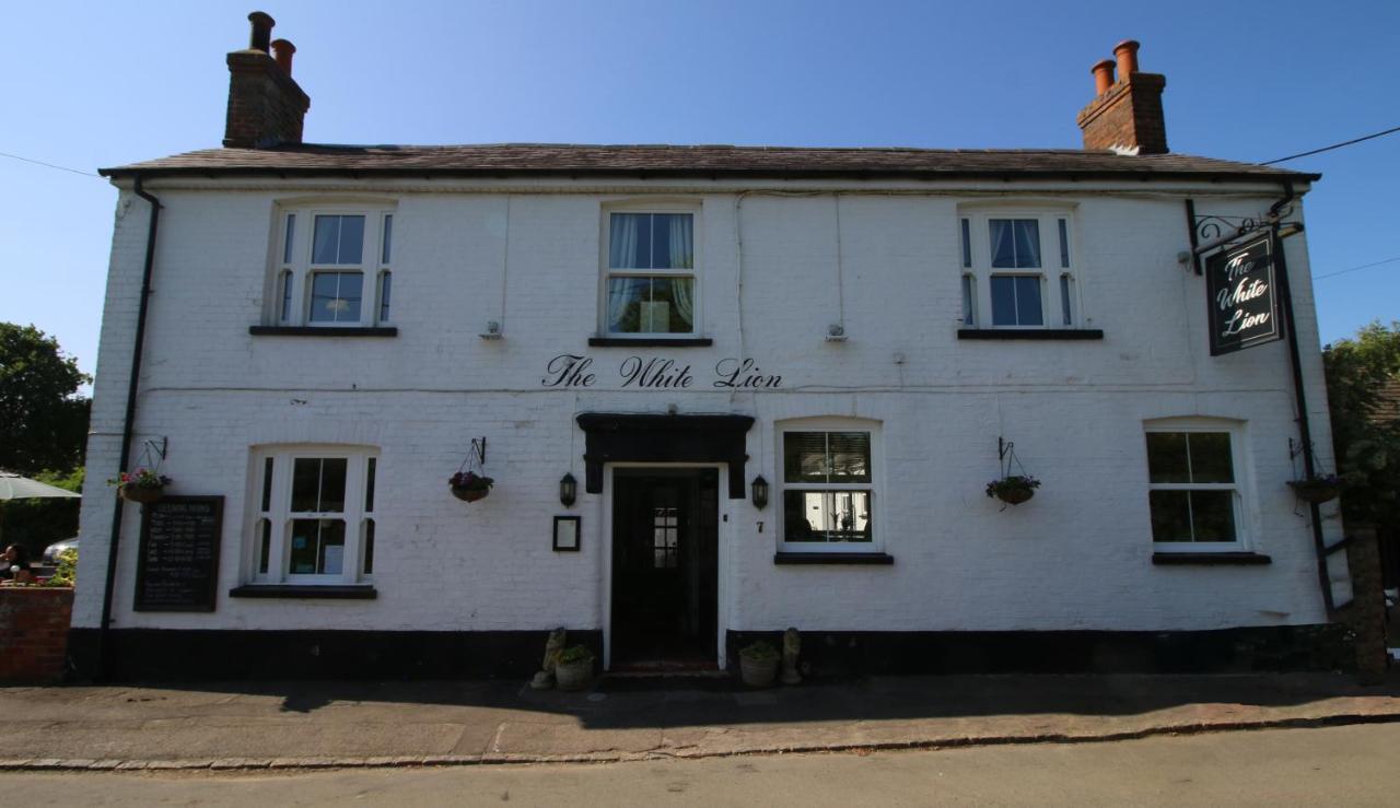 The White Lion At Wicken Bed and Breakfast Milton Keynes Buitenkant foto